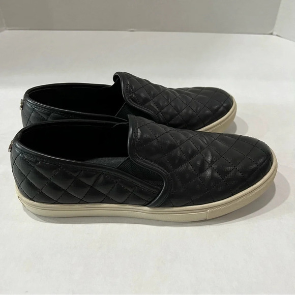 STEVE MADDEN - Ecentrco Black Quilted Sneaker Size 9 - Picture 2 of 9